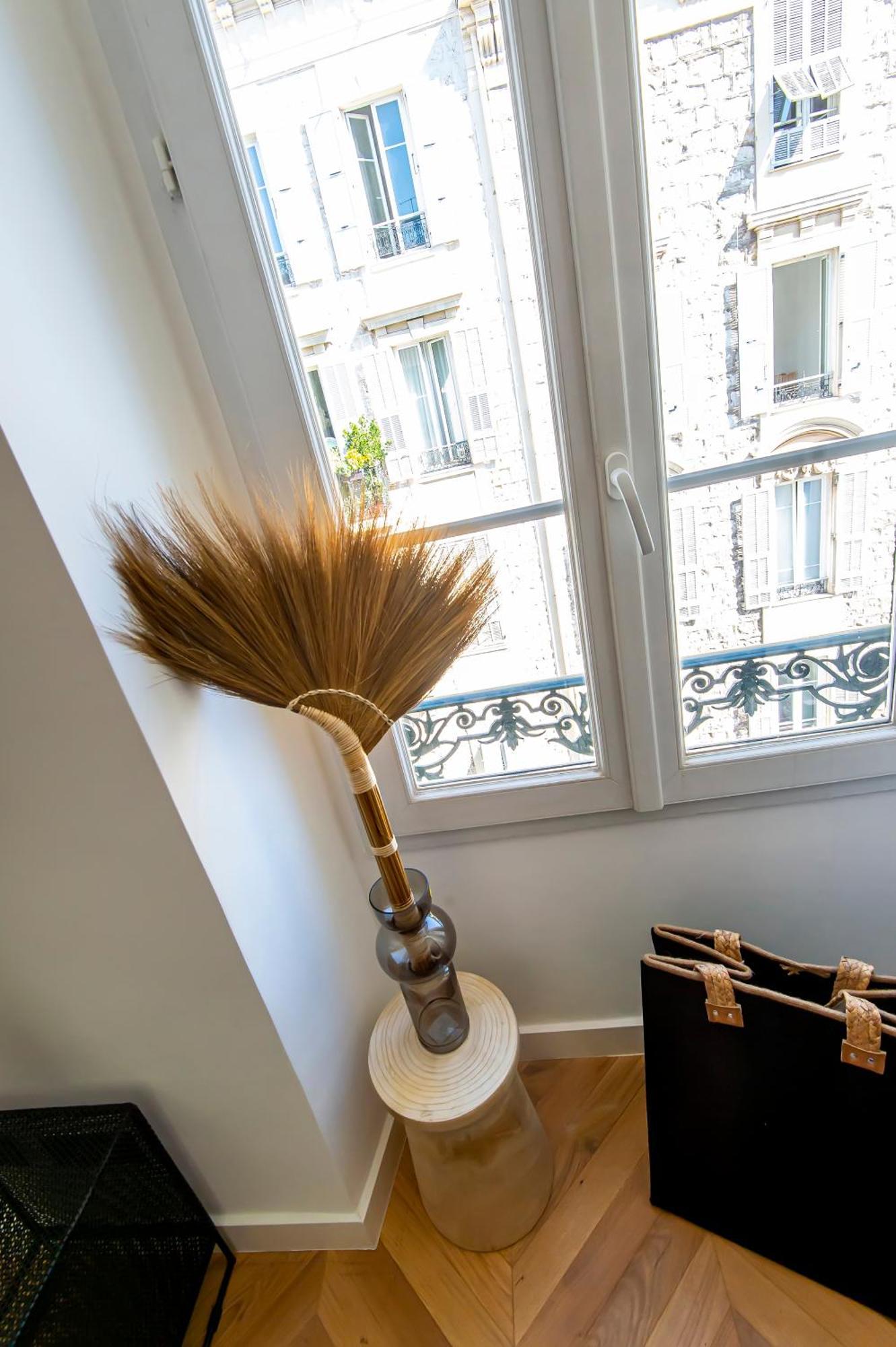 302b Beautiful Refurbished Downtown / Ac Apartment Nizza